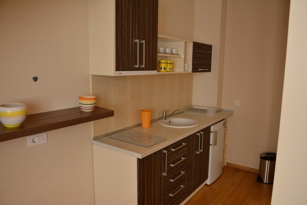 Klub Satelit Zlatibor Bed and Breakfast Buitenkant foto