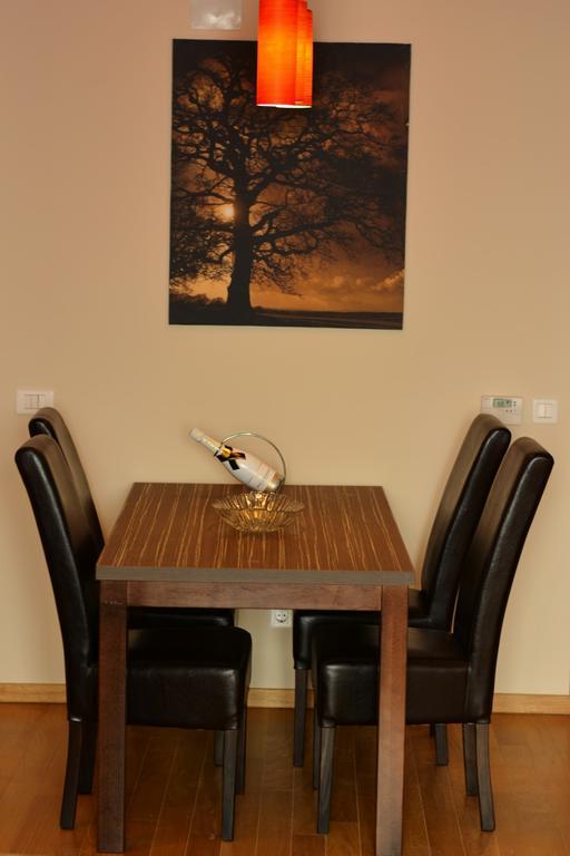 Klub Satelit Zlatibor Bed and Breakfast Buitenkant foto