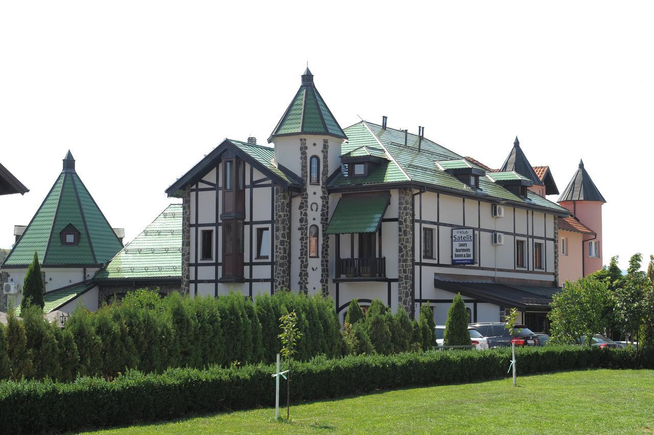 Klub Satelit Zlatibor Bed and Breakfast Buitenkant foto